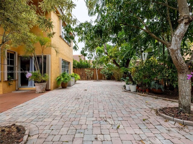 2721 Montevideo Ave, Cooper City, FL 33026 - photo 44