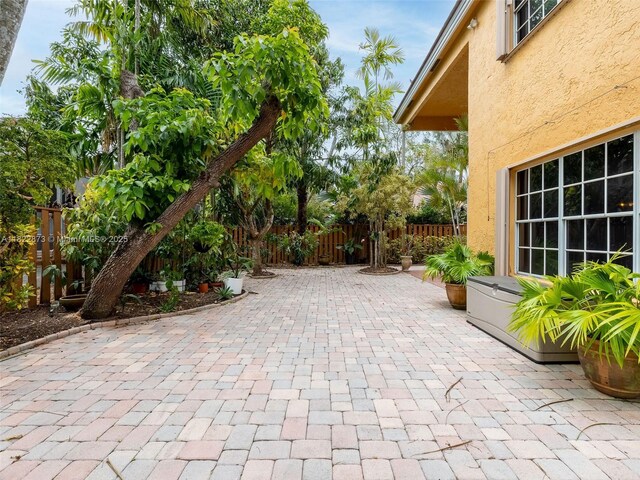 2721 Montevideo Ave, Cooper City, FL 33026 - photo 48