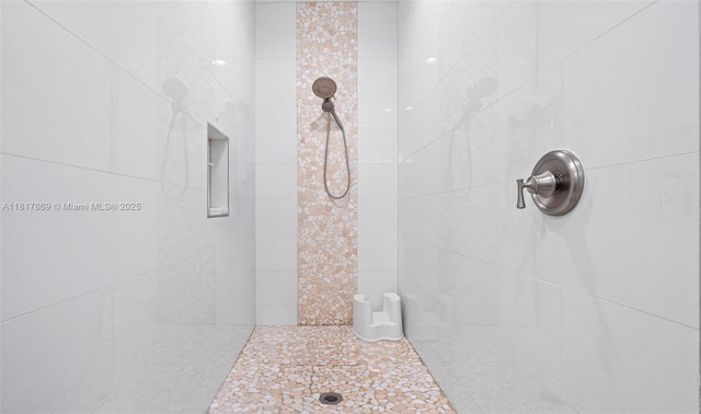 9265 NW 16th St, Pembroke Pines, FL 33024 - full bath with a tile shower