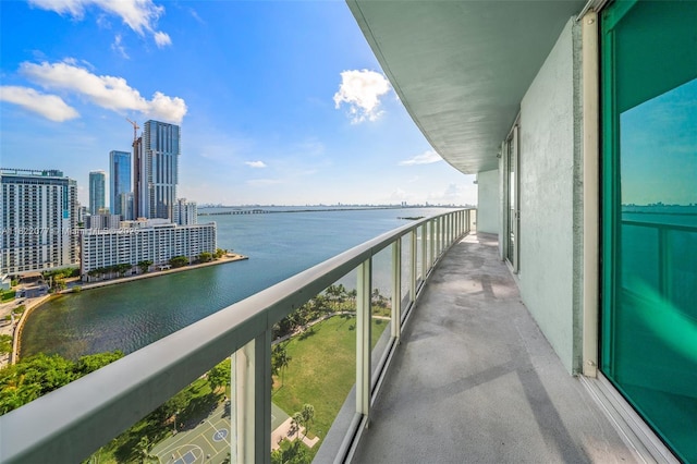 1900 N Bayshore Dr Unit 2104, Miami, FL 33132 - balcony with a water view and a skyline view