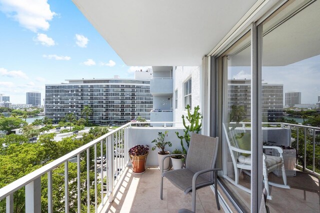 6900 Bay Dr Unit 6G, Miami Beach, FL 33141 - photo 26