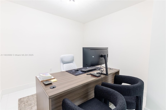 900 Biscayne Blvd Unit 2210, Miami, FL 33132 - office area featuring baseboards