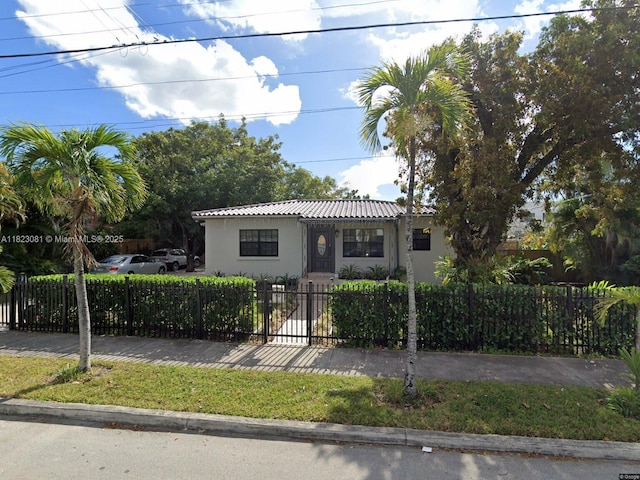 160 NW 39th St, Miami, FL 33127