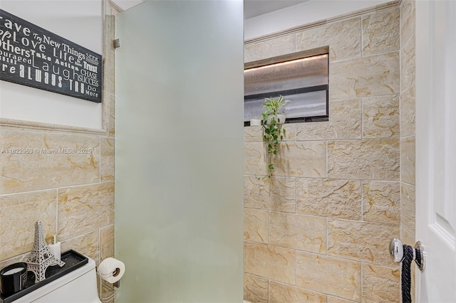 20045 NW 65th Ct, Hialeah, FL 33015 - bathroom with toilet
