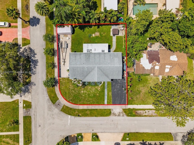 9104 SW 180th St, Palmetto Bay, FL 33157 - aerial view of property and surrounding area featuring property boundaries highlighted