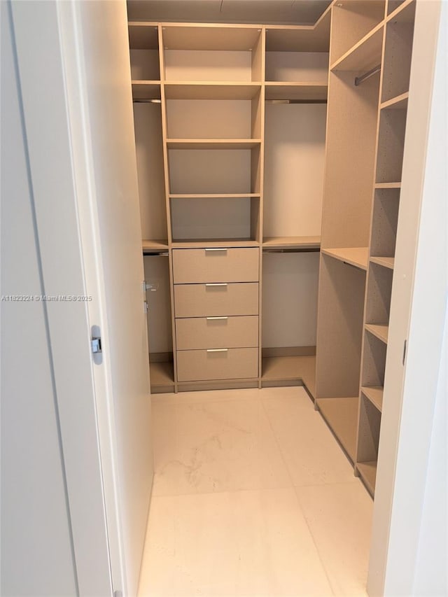 300 Biscayne Blvd Way Unit 5009, Miami, FL 33131 - view of walk in closet