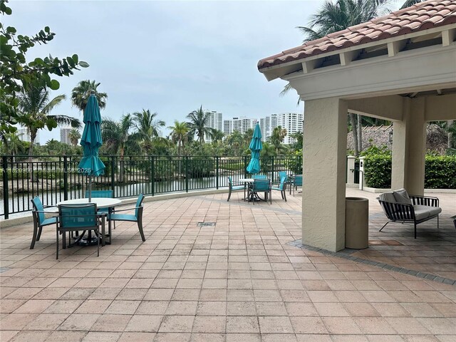 19501 W Country Club Dr Unit 914, Aventura, FL 33180 - photo 40