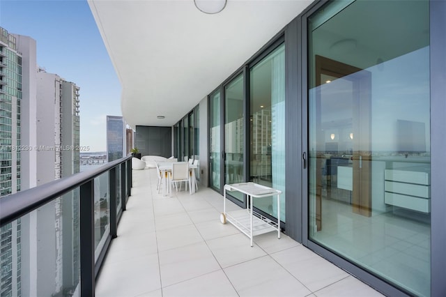 480 NE 31st St Unit 3802, Miami, FL 33137 - view of balcony