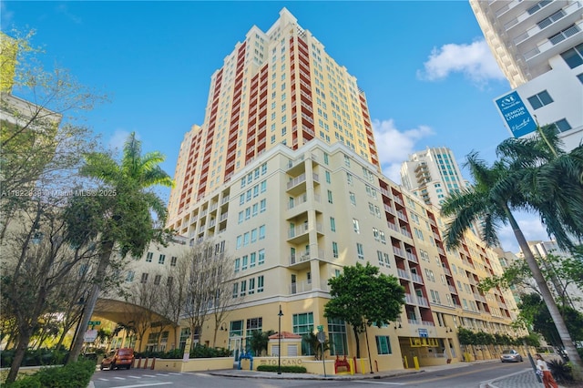 7350 SW 89th St Unit 602S, Miami, FL 33156 - view of building exterior