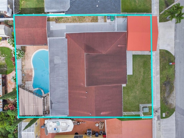 12440 SW 207th Ter, Miami, FL 33177 - aerial overview of property's location featuring property boundaries highlighted and a pool