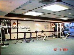 2910 Point E Dr Unit M610, Aventura, FL 33160 - view of gym