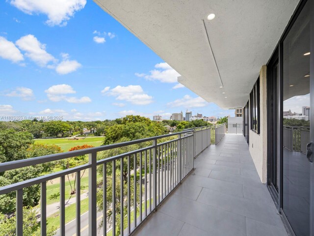 700 Coral Way Unit 5, Coral Gables, FL 33134 - balcony featuring a view of city