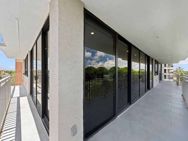 700 Coral Way Unit 5, Coral Gables, FL 33134 - view of balcony