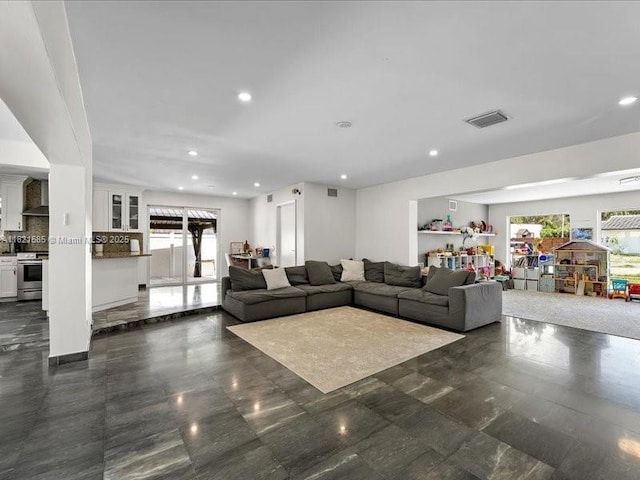 1870 NE 208th Ter, Miami, FL 33179 - living area featuring recessed lighting