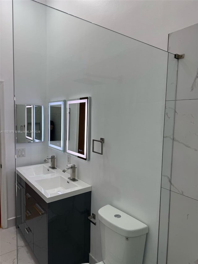 18861 SW 28th Ct, Miramar, FL 33029 - full bath with double vanity and marble finish floors
