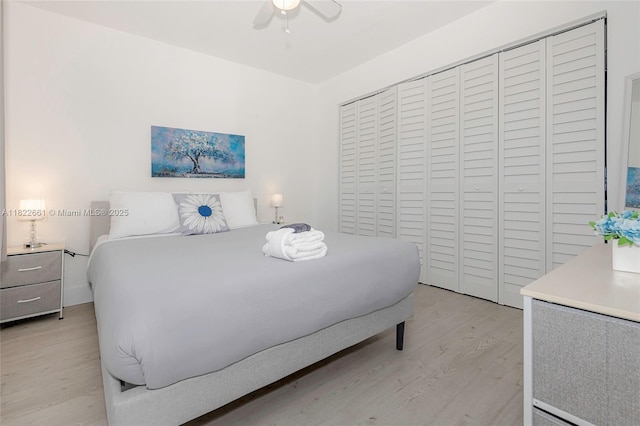 201 Columbus Pkwy, Hollywood, FL 33021 - bedroom featuring light wood-style flooring, a ceiling fan, and a closet