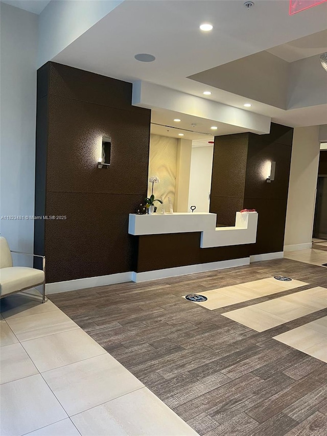 7661 NW 107th Ave Unit 207, Doral, FL 33178 - reception with recessed lighting