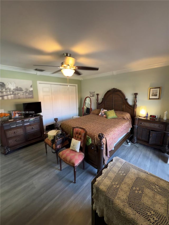 1651 SW 120th Ave, Pembroke Pines, FL 33025 - bedroom featuring crown molding, wood finished floors, a closet, and a ceiling fan