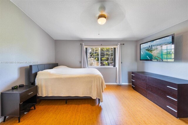 3869 NW 92nd Ave, Sunrise, FL 33351 - bedroom with light wood-style floors and ceiling fan