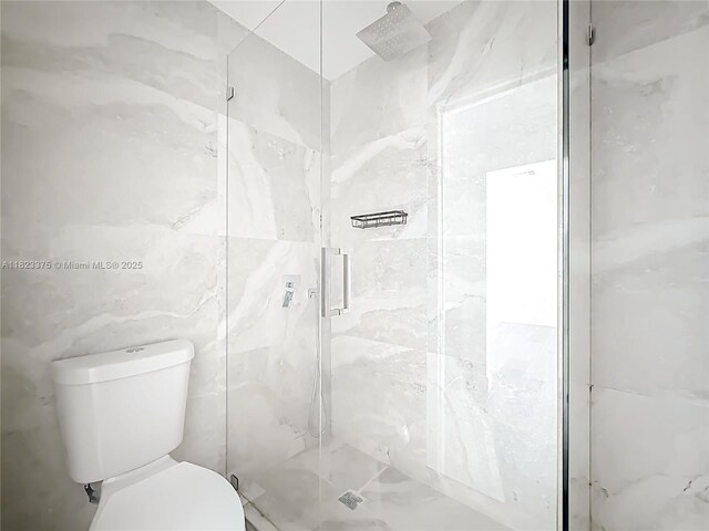 4996 SW 95th Ave, Cooper City, FL 33328 - full bath with a marble finish shower and tile walls