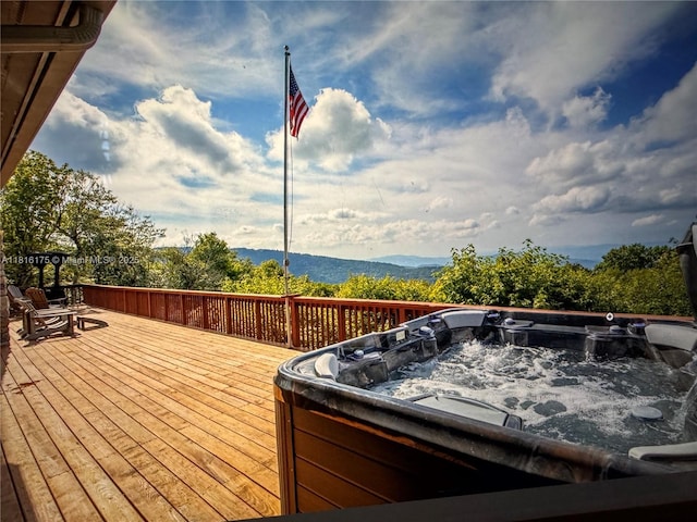 200 Summit Lodge Rd, Nc, NC 28604 - wooden terrace featuring a hot tub