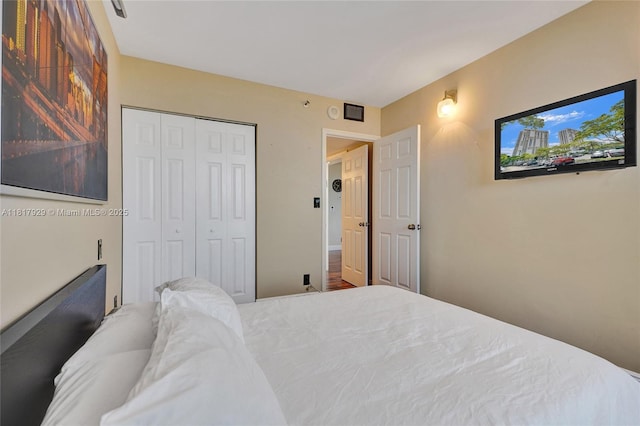 20225 NE 34th Ct Unit 1014, Aventura, FL 33180 - bedroom with a closet