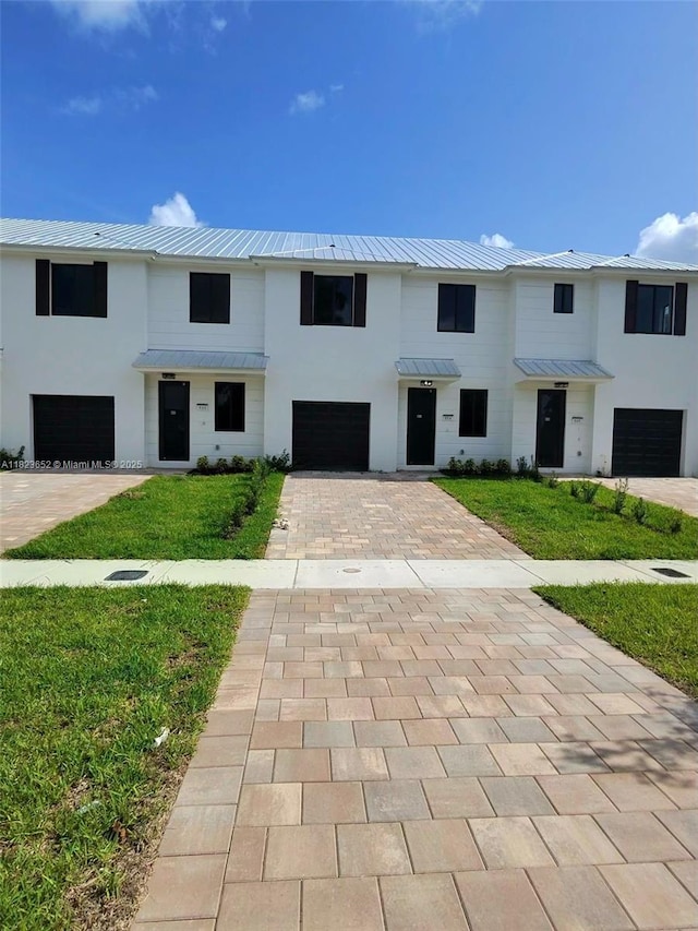 880 SW 1st St Unit 880, Florida City, FL 33034 - photo 1