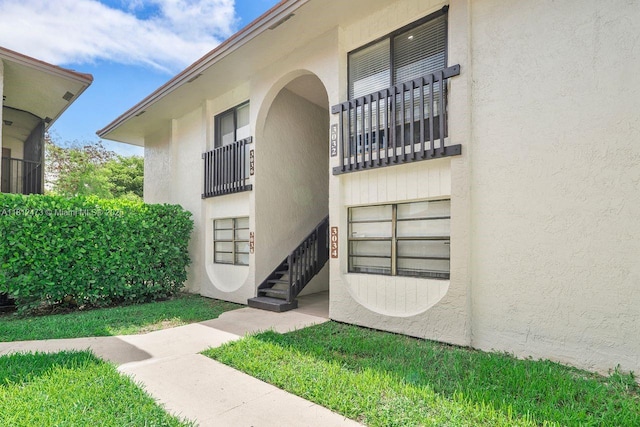 3032 Coral Ridge Dr Unit 217C, Coral Springs, FL 33065 - view of property with stairs