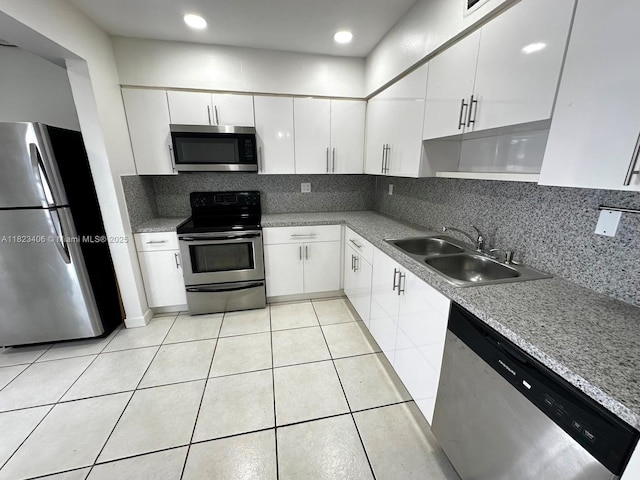 6881 W 16th Dr, Hialeah, FL 33014 - photo 31