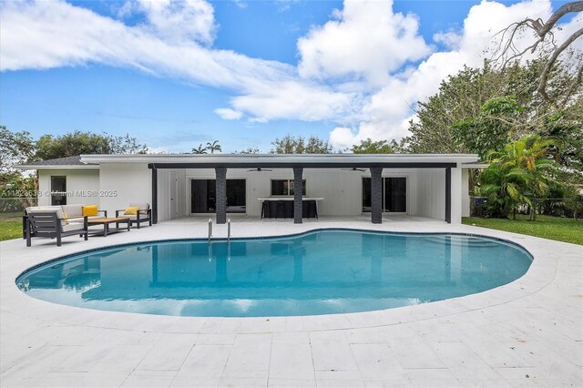 10361 SW 119th St, Miami, FL 33176 - outdoor pool with ceiling fan, an outdoor hangout area, and a patio area