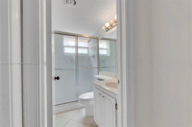 777 S Federal Hwy Unit 201G, Pompano Beach, FL 33062 - full bath featuring tile patterned floors, vanity, a stall shower, and a chandelier