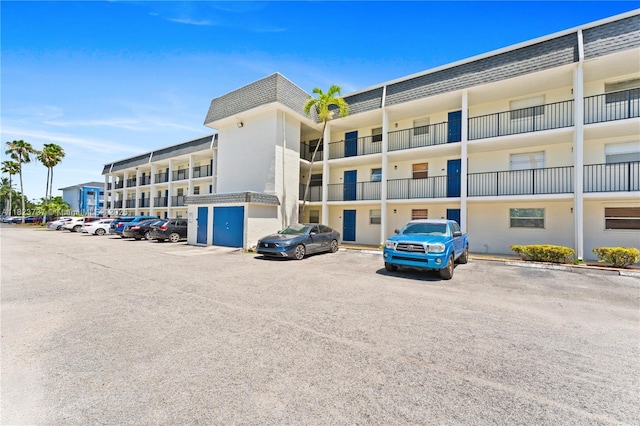 5100 SW 64th Ave Unit 204A, Davie, FL 33314 - view of property featuring uncovered parking