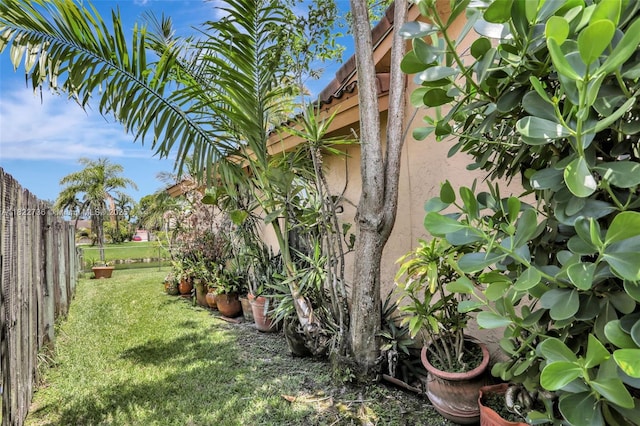 1180 NW 100th Way, Plantation, FL 33322 - view of yard