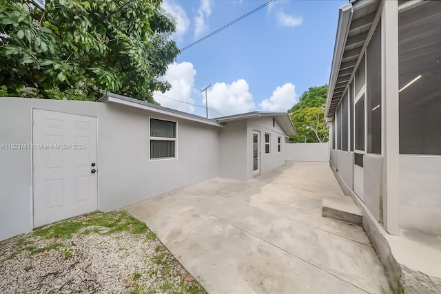 359 E 19th St, Hialeah, FL 33010 - view of patio