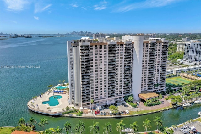1800 NE 114th St Unit 604, Miami, FL 33181 - view of urban area with a large body of water and a pool