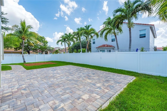 1020 NW 184th Ter, Pembroke Pines, FL 33029 - view of patio / terrace