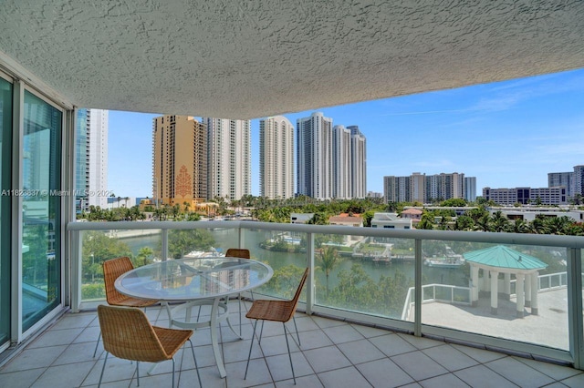 16400 Collins Ave Unit 544, Sunny Isles Beach, FL 33160 - balcony featuring a view of skyline