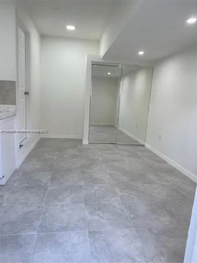9860 SW 161st Ave, Miami, FL 33196 - unfurnished bedroom featuring recessed lighting