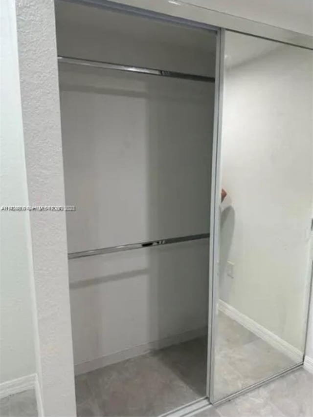 9860 SW 161st Ave, Miami, FL 33196 - view of closet