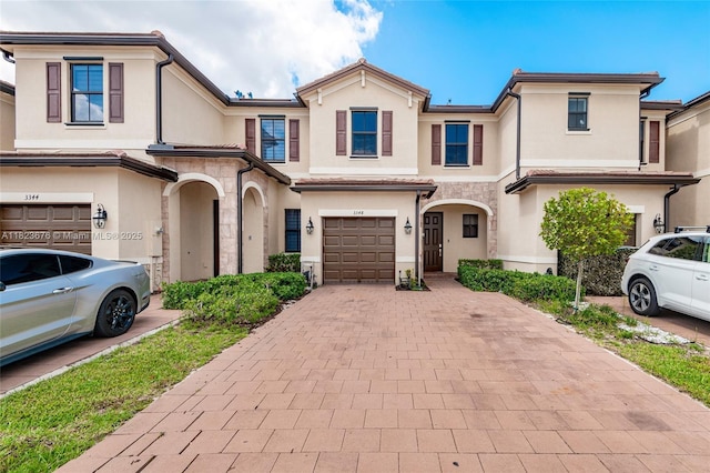 3348 W 108th St, Hialeah, FL 33018 - photo 2