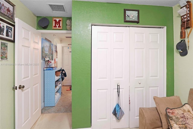 1585 SE 20th Rd, Homestead, FL 33035 - bedroom featuring a closet and a textured wall