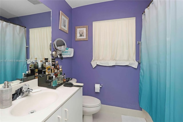 1585 SE 20th Rd, Homestead, FL 33035 - bathroom with vanity, a shower with shower curtain, and tile patterned floors