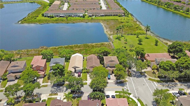 1585 SE 20th Rd, Homestead, FL 33035 - aerial view of residential area featuring a nearby body of water