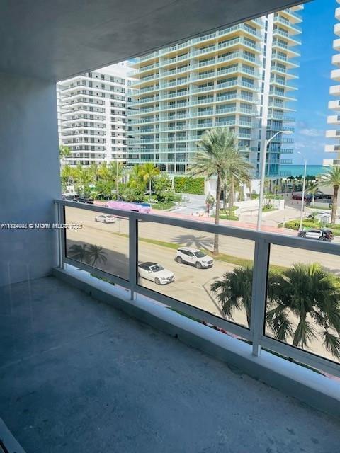5700 Collins Ave Unit 4N, Miami Beach, FL 33140 - photo 36