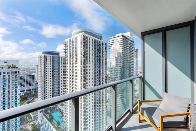 159 NE 6th St Unit 3104, Miami, FL 33132 - balcony with a city view