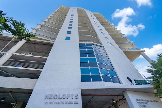 10 SW S River Dr Unit Phi03, Miami, FL 33130 - view of building exterior