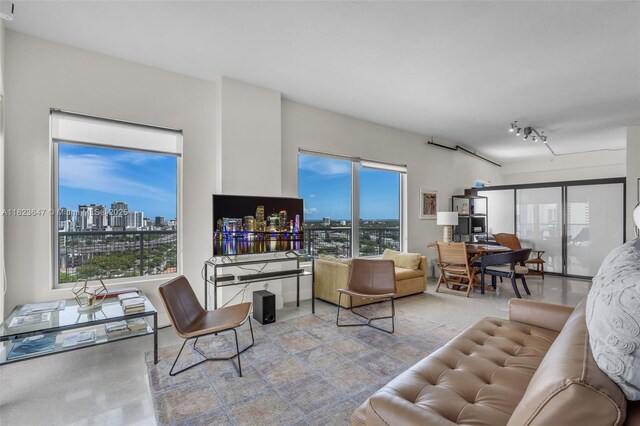 10 SW S River Dr Unit Phi03, Miami, FL 33130 - living area with an office area