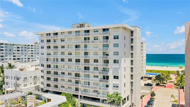 401 Ocean Dr Unit 722, Miami Beach, FL 33139 - view of apartment building / complex featuring view of water and beach