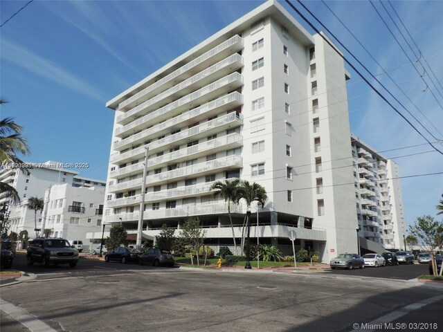 401 Ocean Dr Unit 722, Miami Beach, FL 33139 - view of apartment building / complex