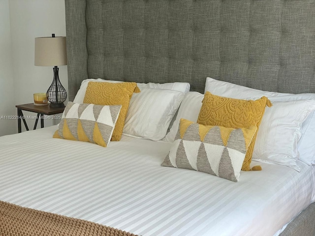 1155 Brickell Bay Dr, Miami, FL 33131 - bedroom featuring carpet floors